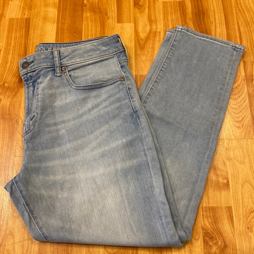 Men’s American Eagle Athletic Jeans